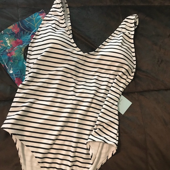 NWT one piece black and white side plunge suit. - Picture 2 of 4